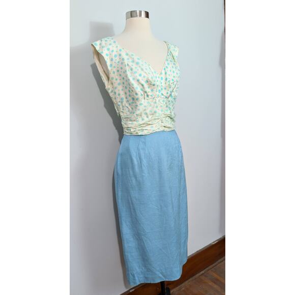 Rembrandt Blue Polka Dot and Linen 40s Dress - Picture 7 of 8